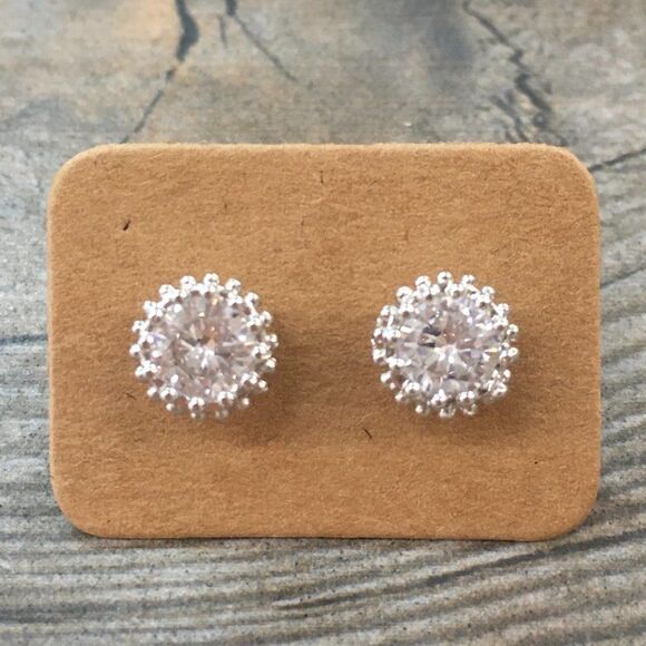 Austrian Crystal Crown Earrings - Picture 5 of 8